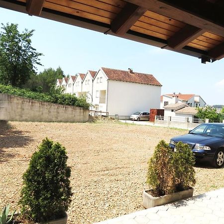 Apartments Ljubicic Podstrana Ngoại thất bức ảnh