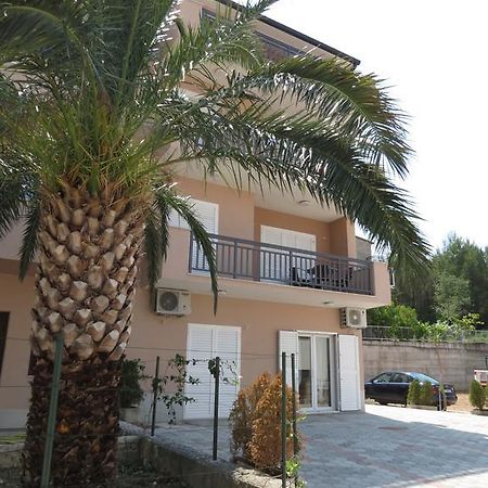 Apartments Ljubicic Podstrana Ngoại thất bức ảnh