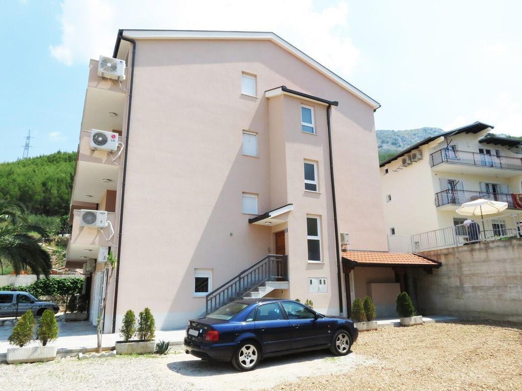 Apartments Ljubicic Podstrana Ngoại thất bức ảnh