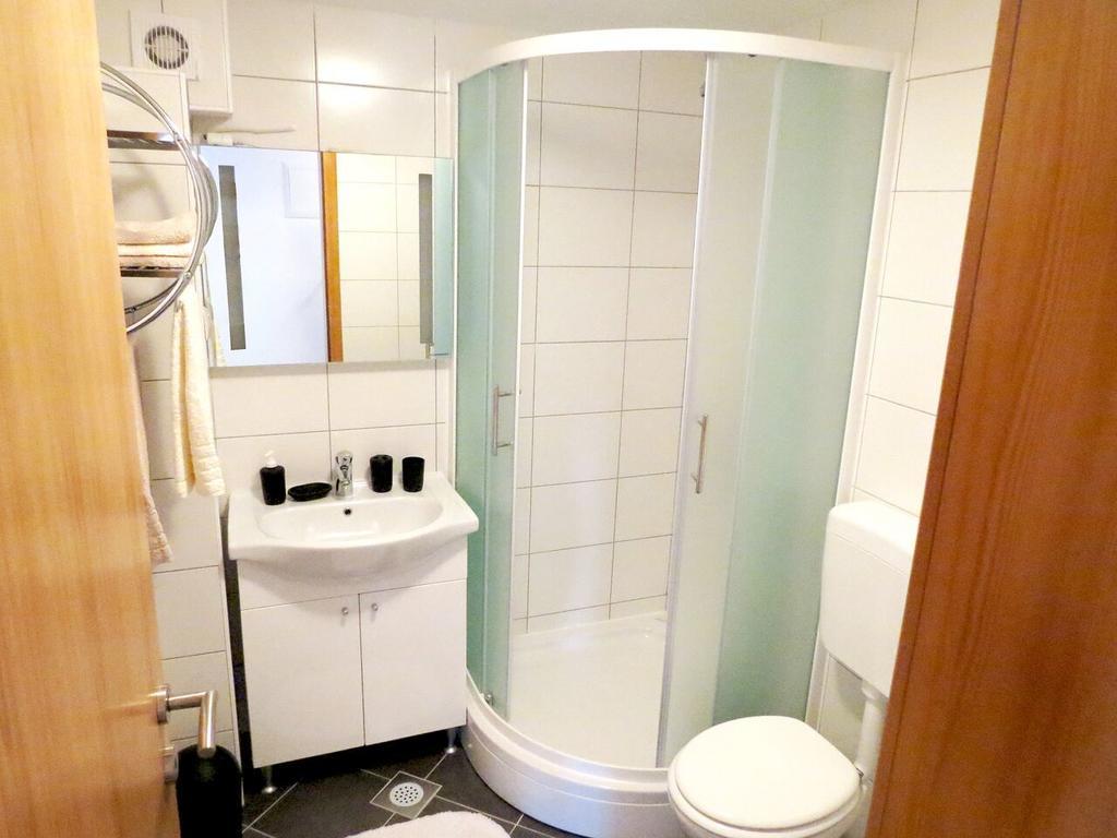 Apartments Ljubicic Podstrana Phòng bức ảnh