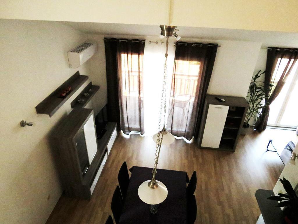 Apartments Ljubicic Podstrana Phòng bức ảnh