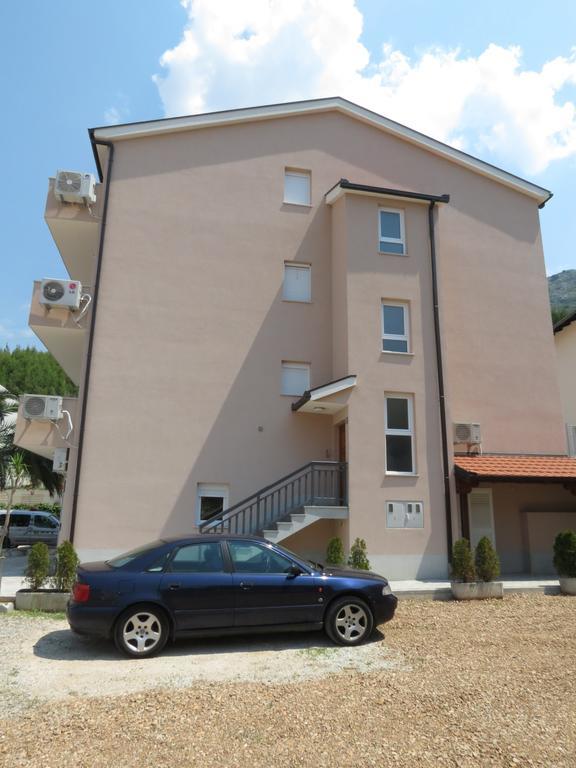 Apartments Ljubicic Podstrana Ngoại thất bức ảnh